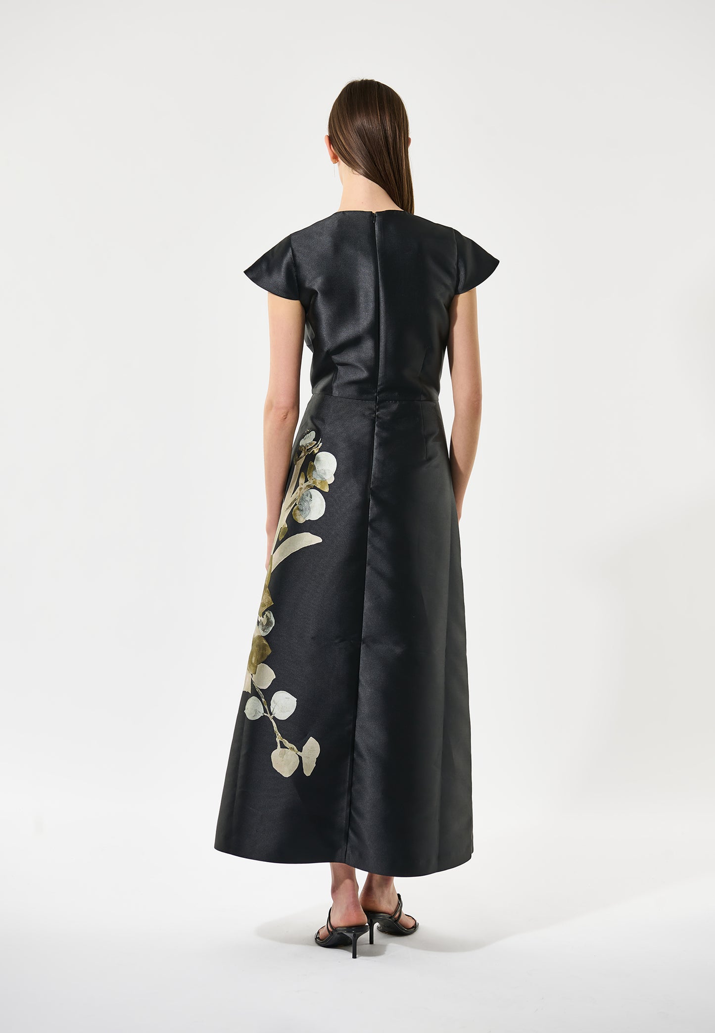 JUNADEA - DEA KUDIBAL - LOTUS BLACK