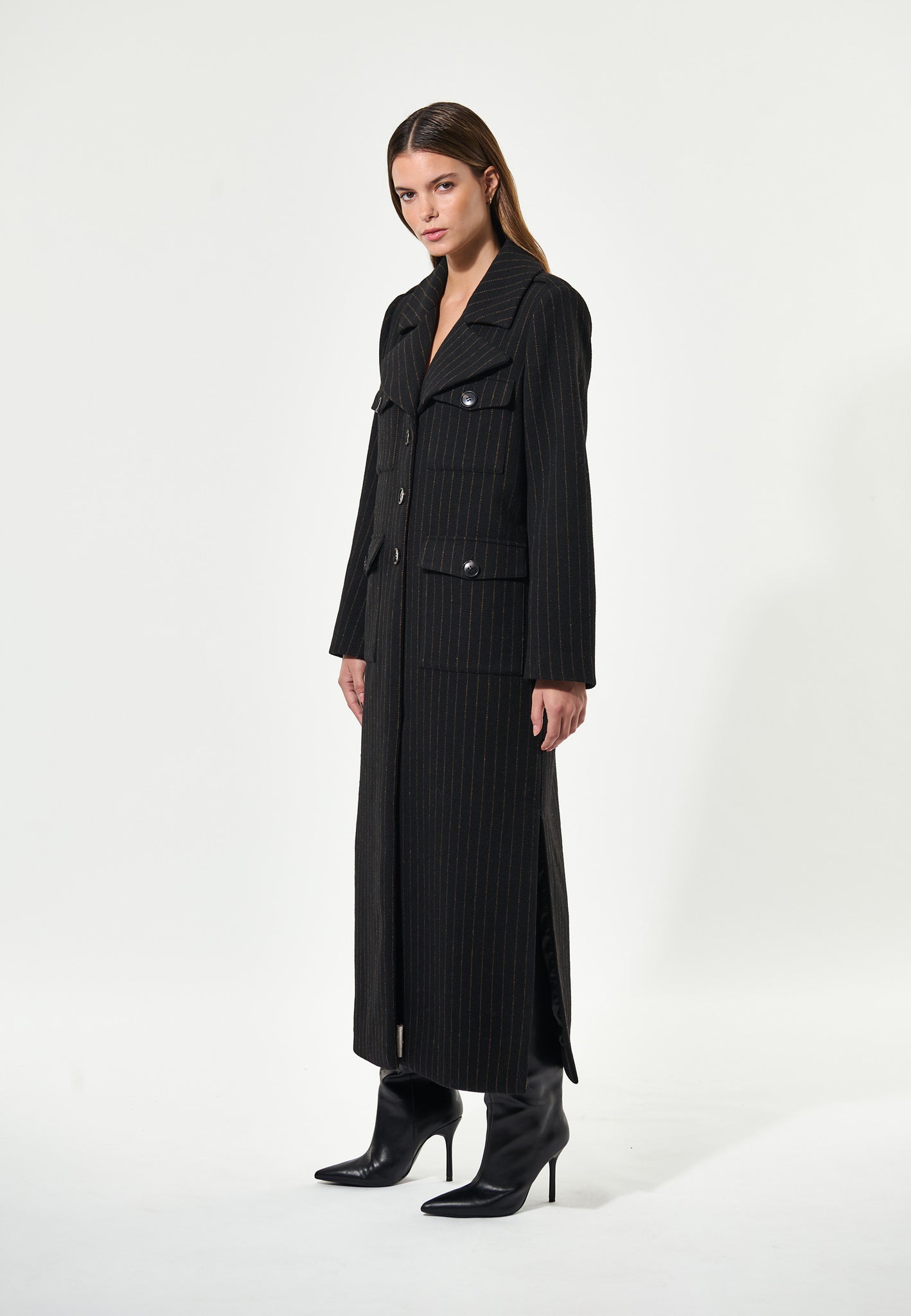 PETRADEA - DEA KUDIBAL - BLACK PINSTRIPE