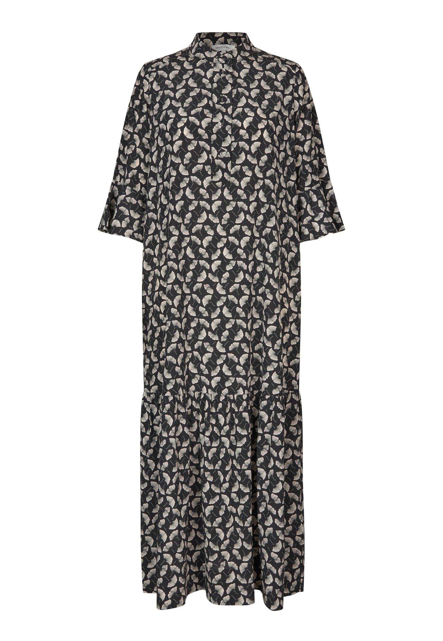 ESTELLADEA - DEA KUDIBAL - OHARA CREAM