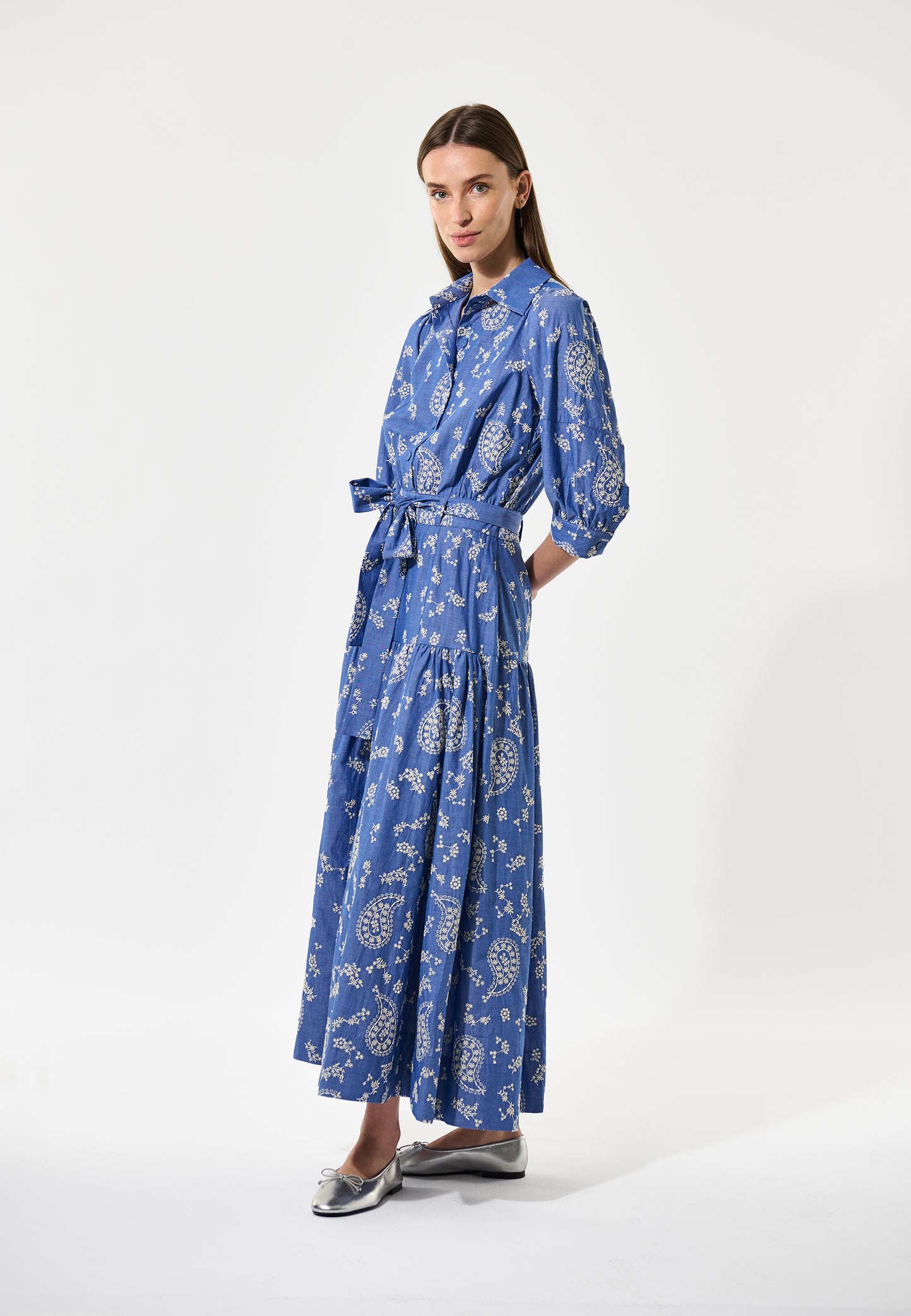 PALMADEA - DEA KUDIBAL - FLOWER PAISLEY