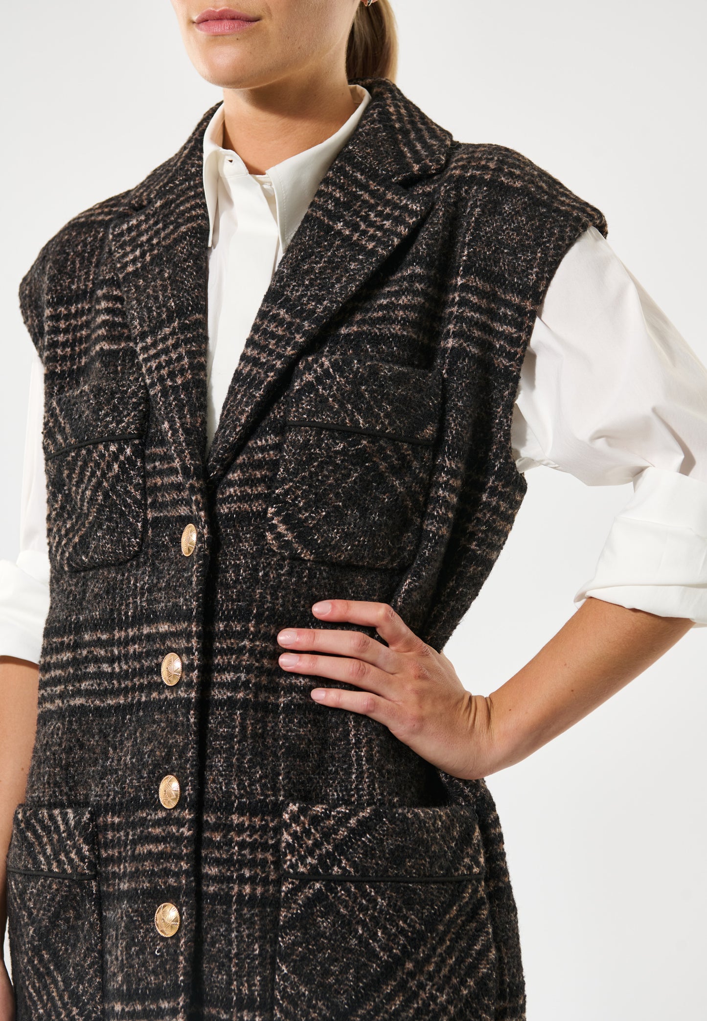 DUNJADEA - DEA KUDIBAL - BLACK CHECK