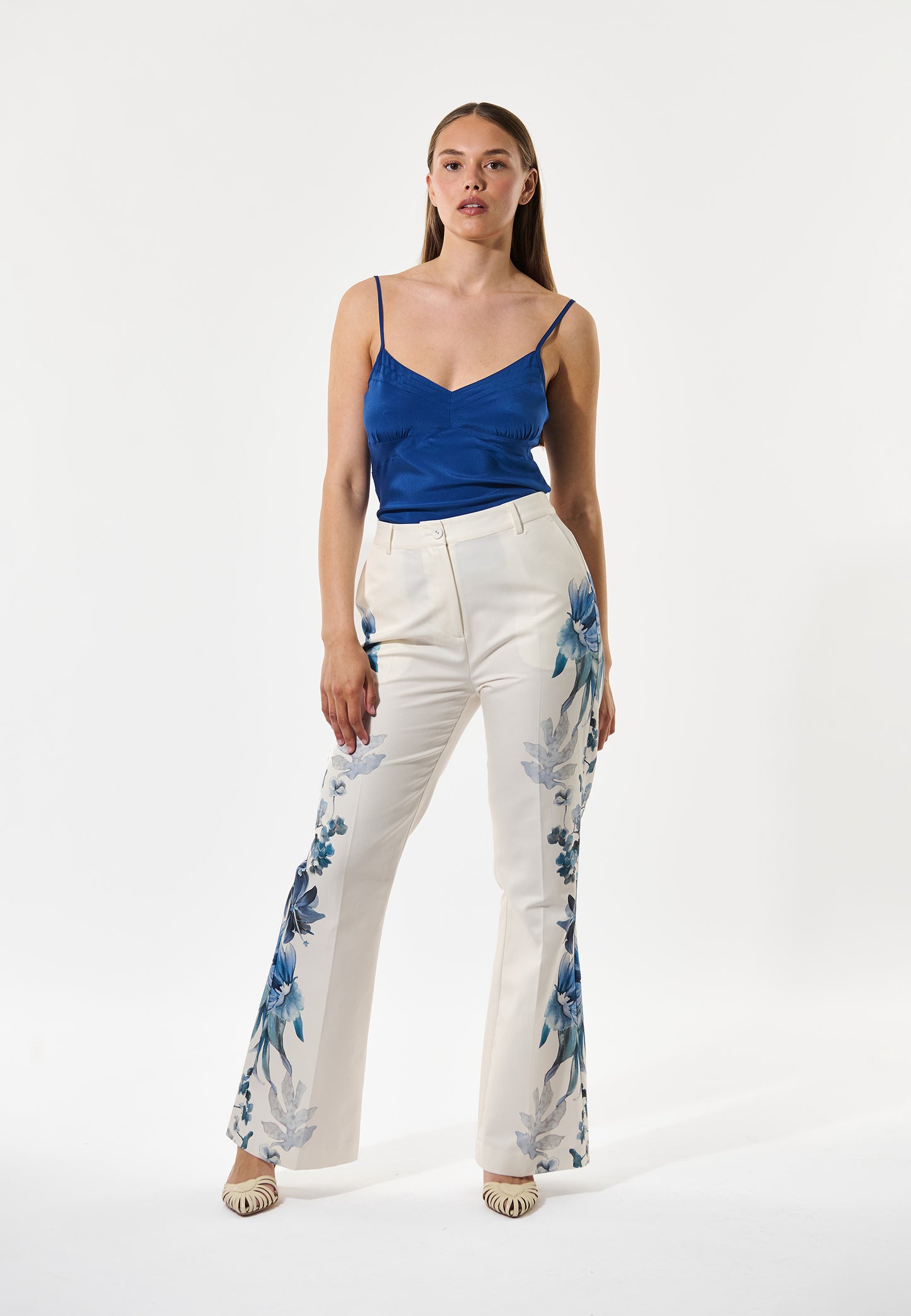 RIHANNA - DEA KUDIBAL - BELLADONNA MIDNIGHT