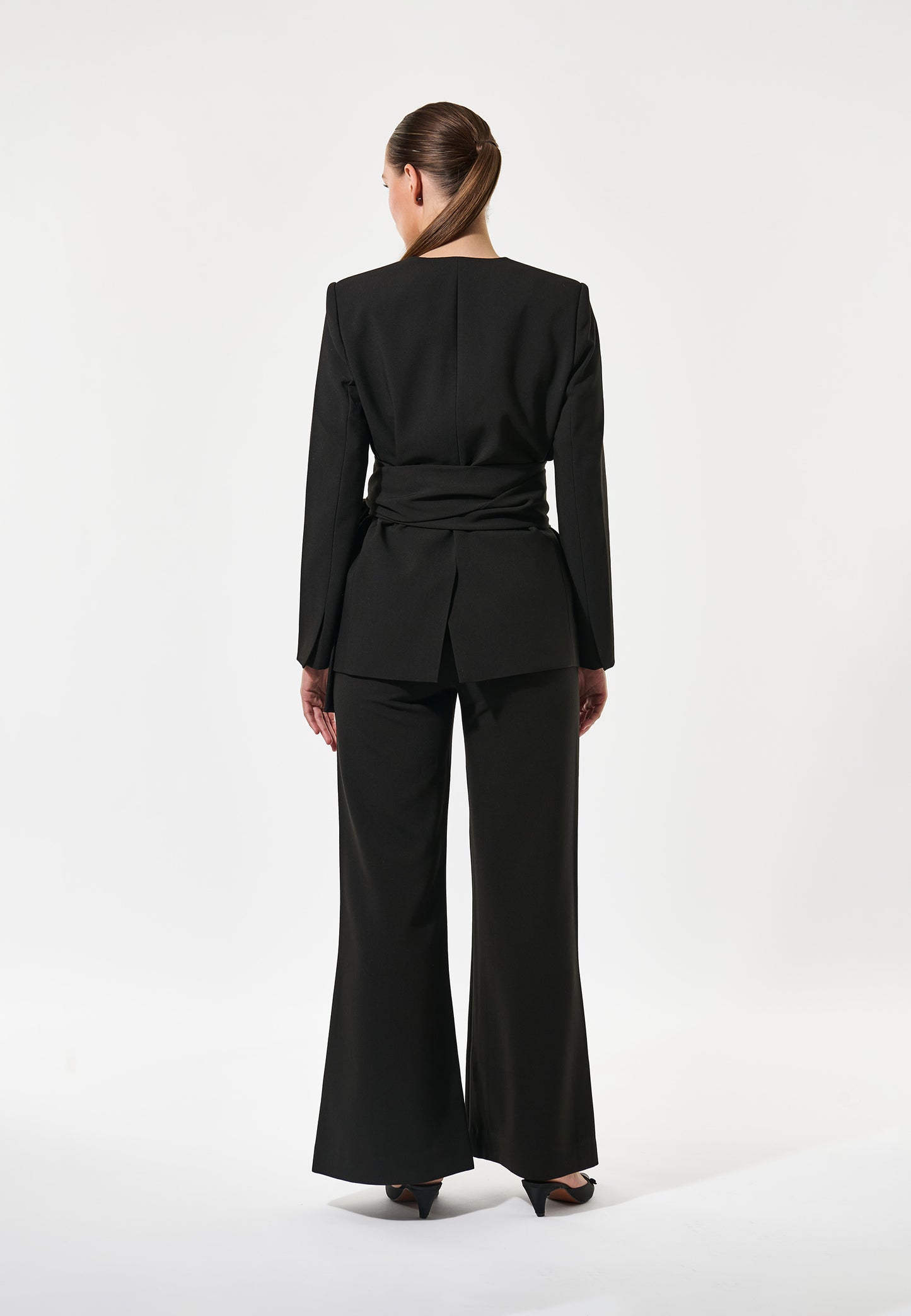 MERIDADEA - DEA KUDIBAL - BLACK