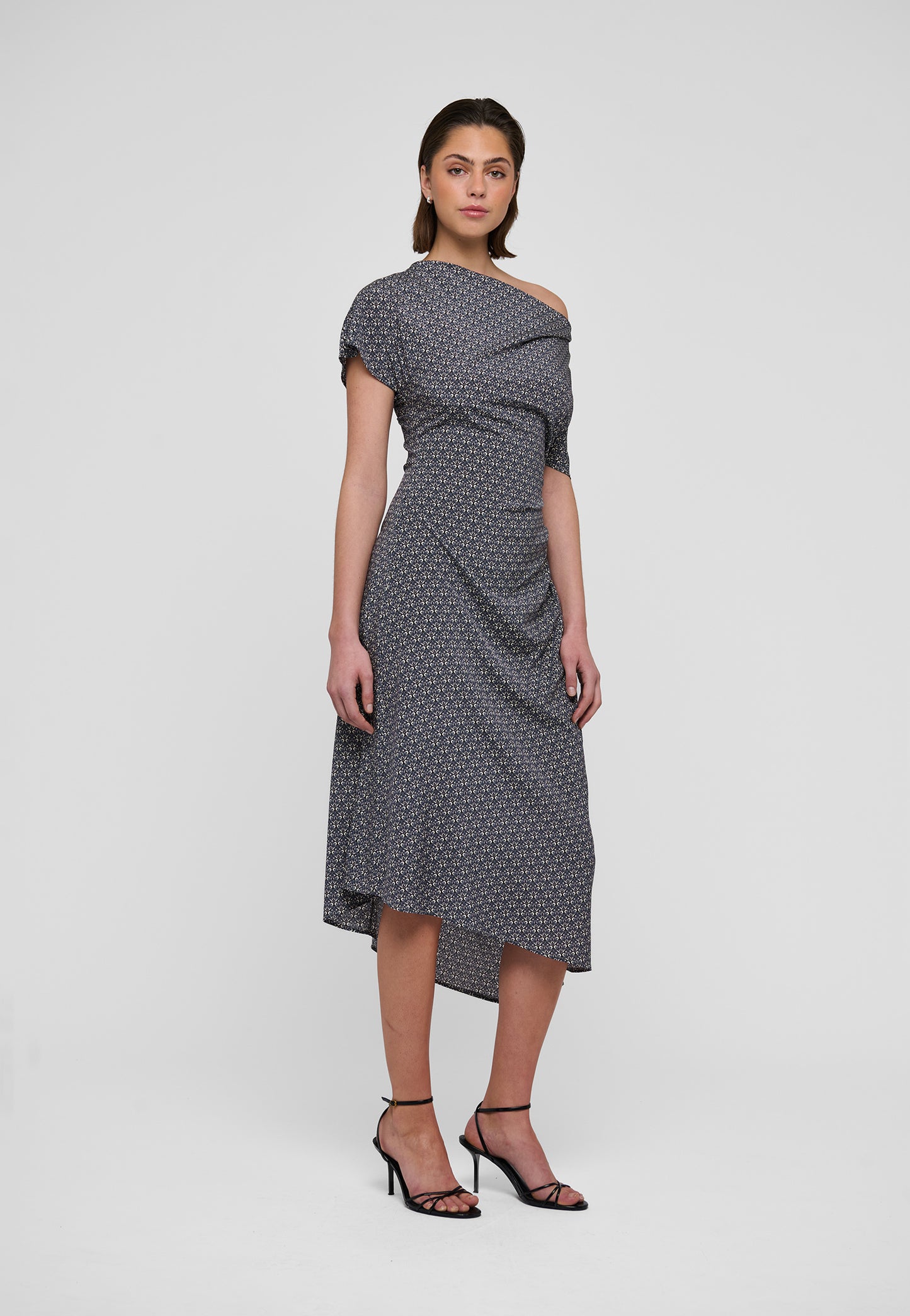 JACINTADEA - DEA KUDIBAL - WILLOW