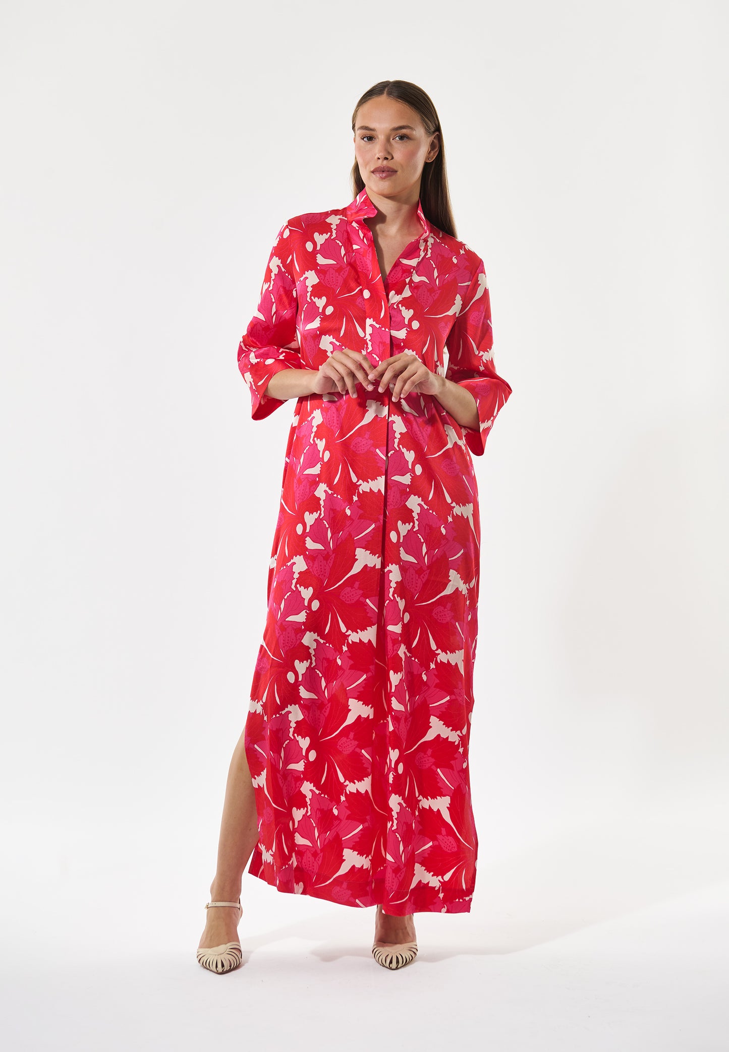 HELGADEA - DEA KUDIBAL - HAZEL BERRY