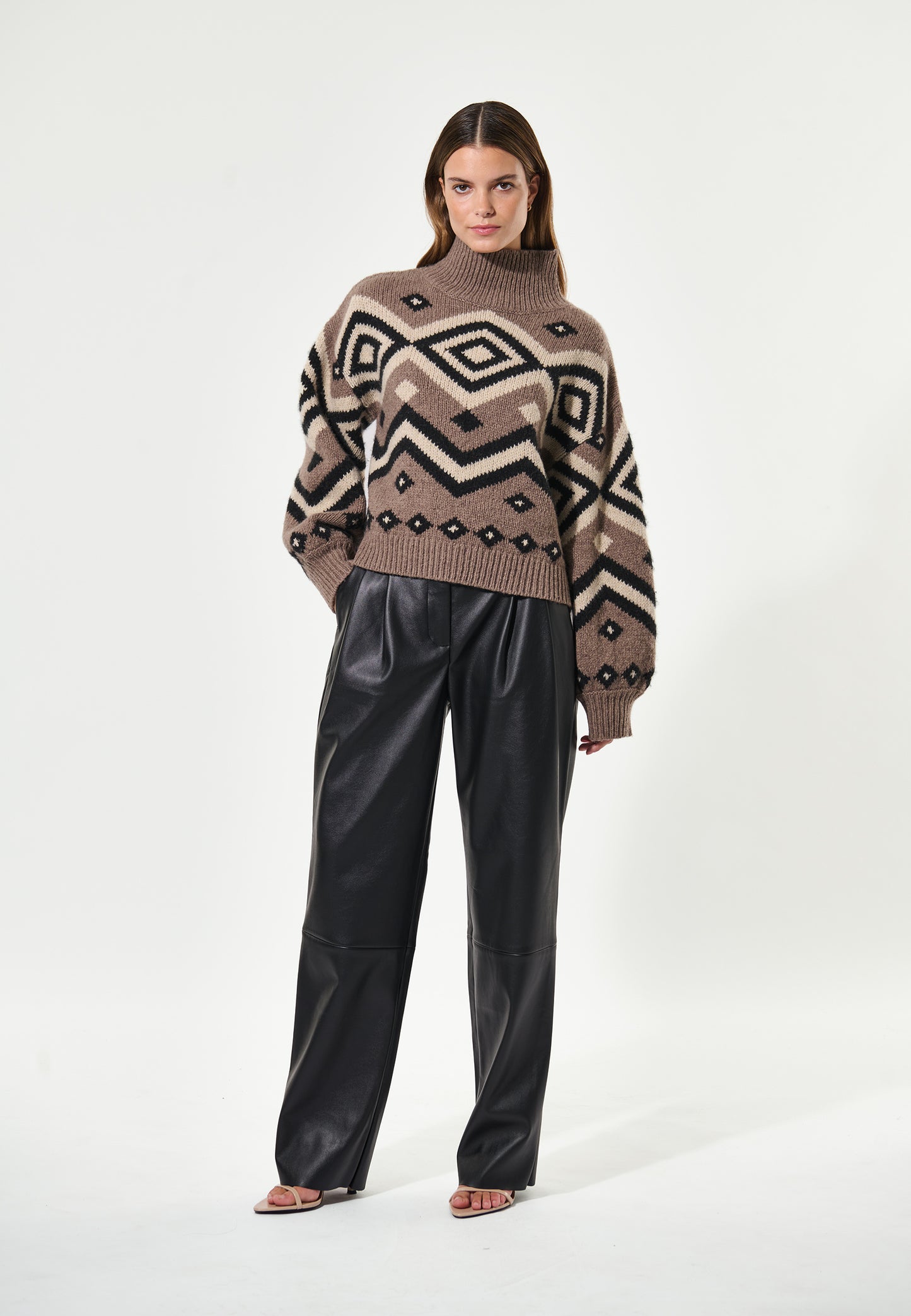 NADINEDEA - DEA KUDIBAL - FAIR ISLE CAMEL