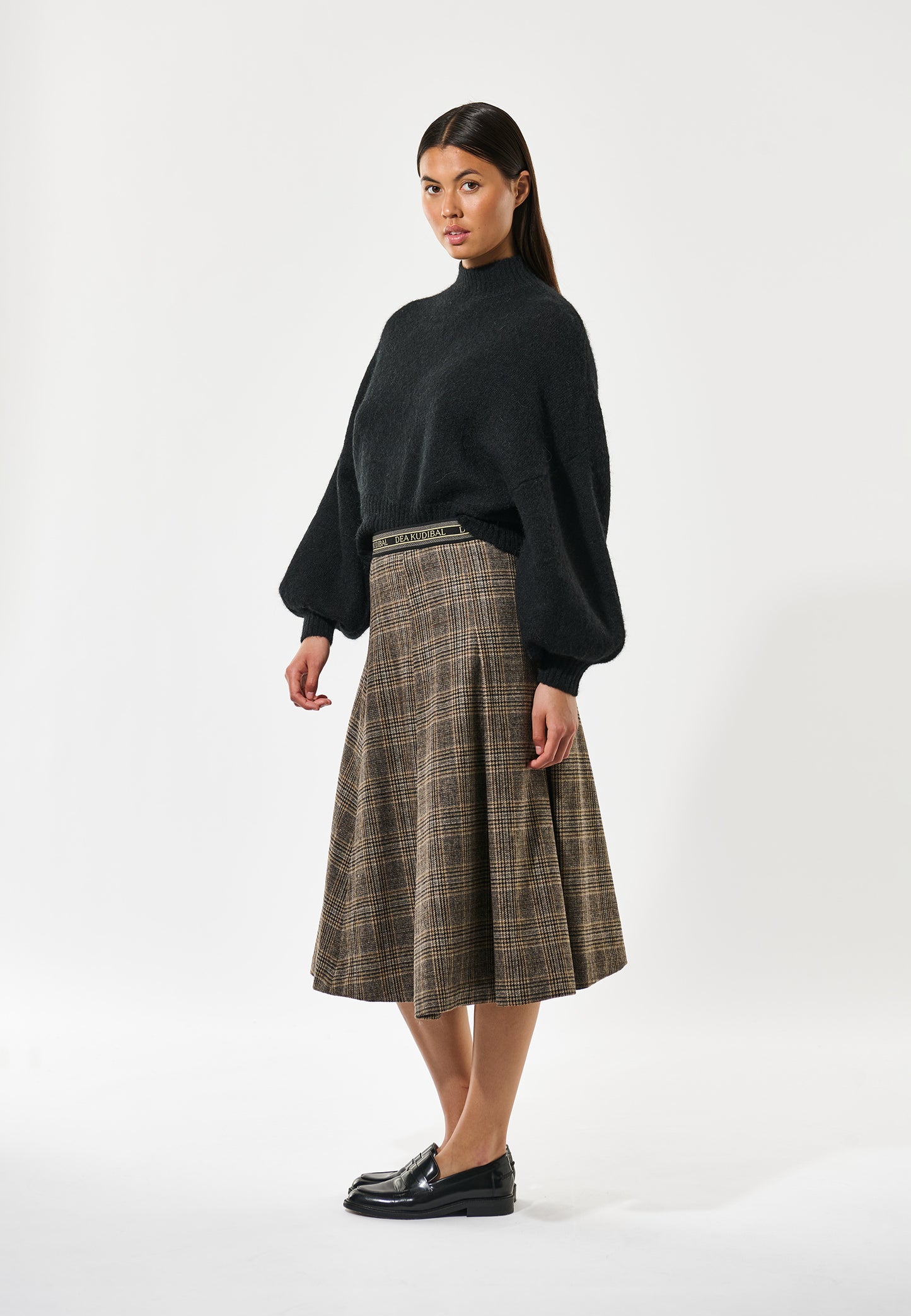 SIADEA - DEA KUDIBAL - BLACK