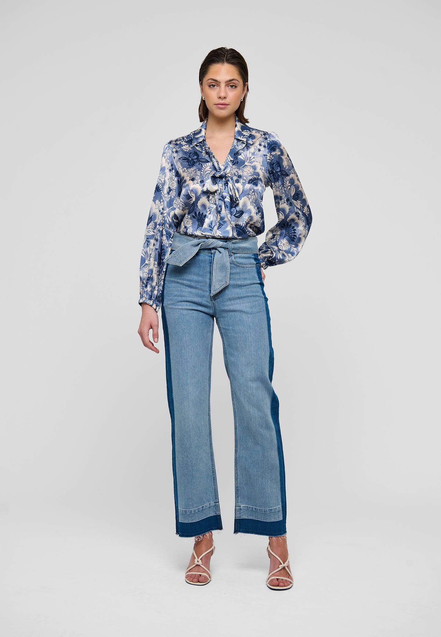 ANNABELLEDEA  - DEA KUDIBAL - EDEN SPACE