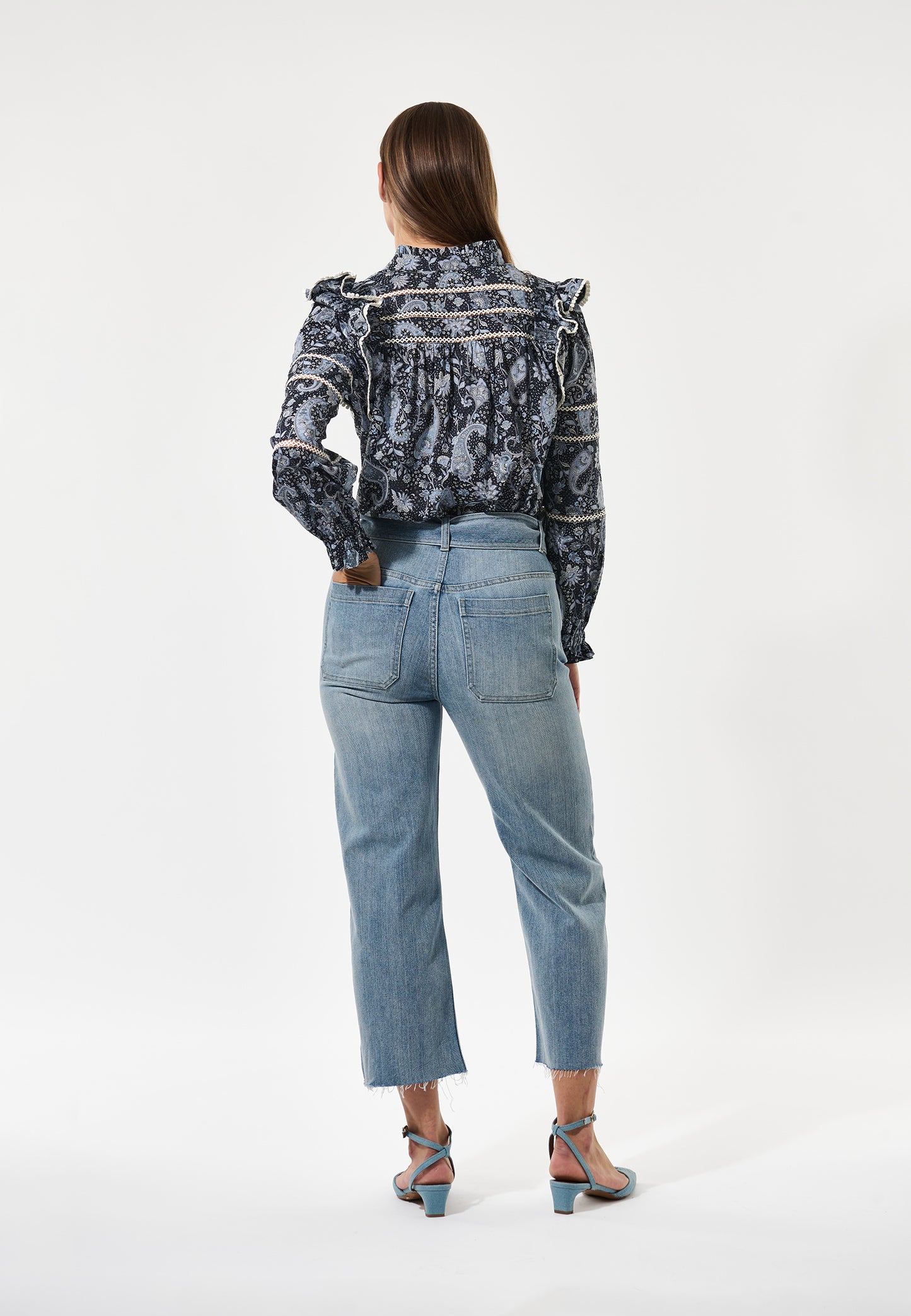 YARADEA - DEA KUDIBAL - PAISLEY