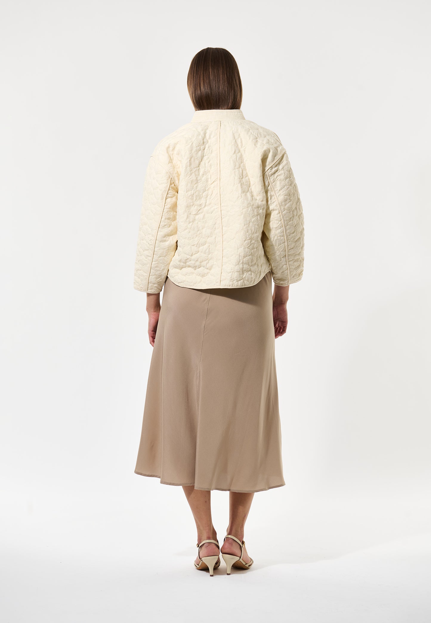 REIA - DEA KUDIBAL - FLORAL QUILT