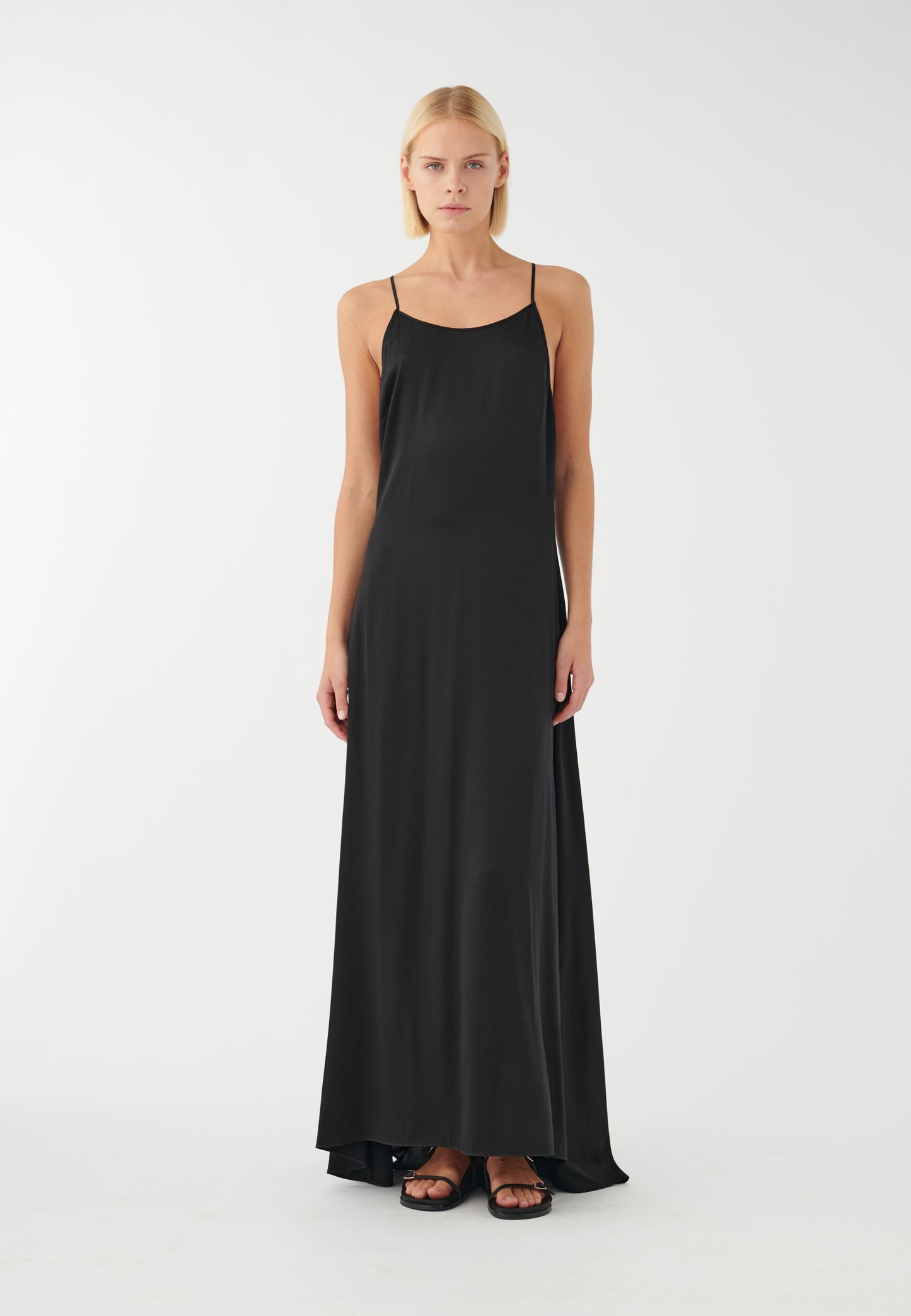 SIMIDEA - DEA KUDIBAL - BLACK