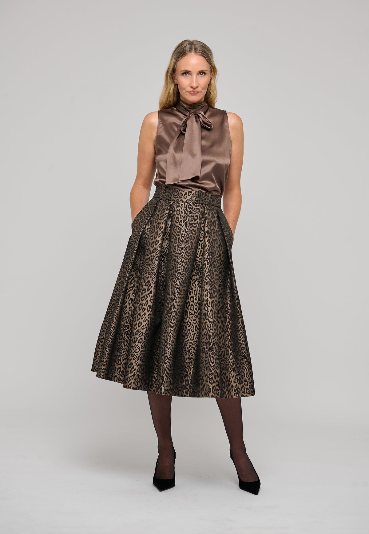 LUCIADEA-DEA KUDIBAL-WALNUT