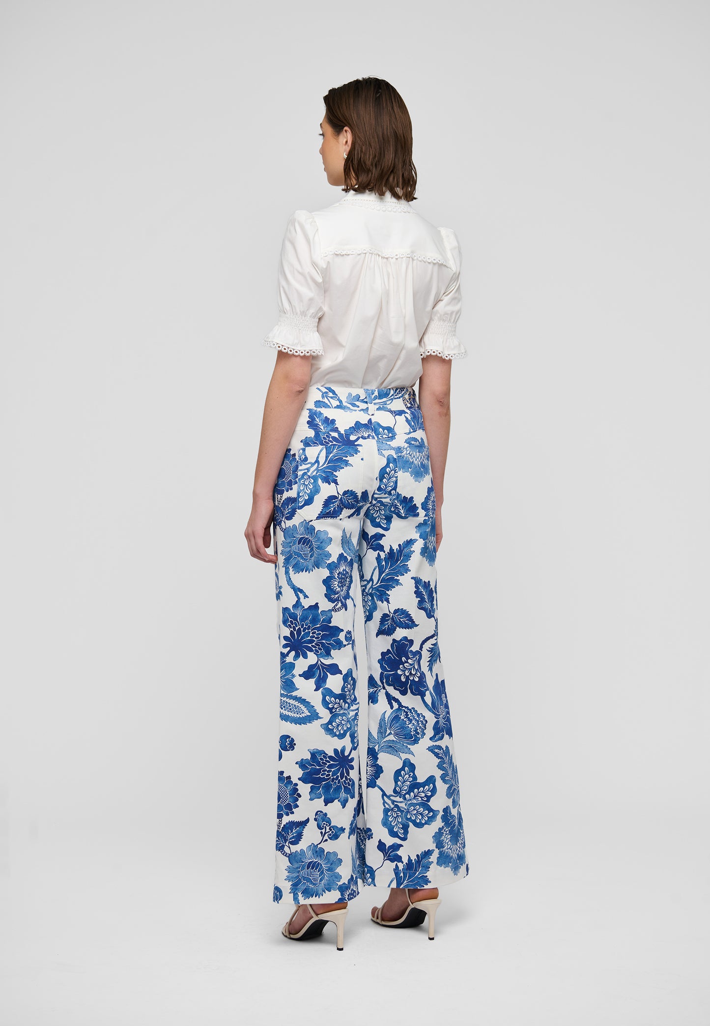 DARADEA  - DEA KUDIBAL - NAT. WHITE