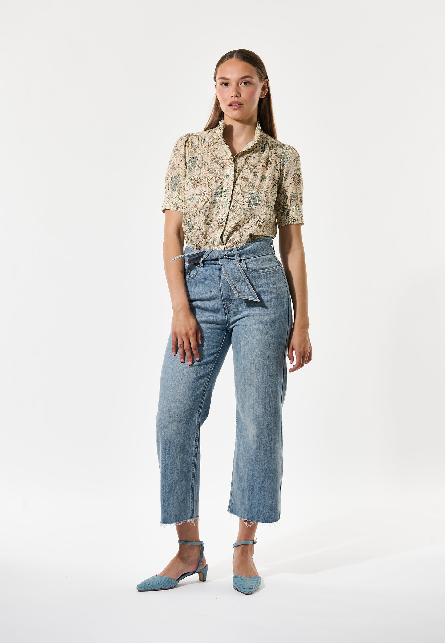 ROBERTASDEA  - DEA KUDIBAL - CINDERELLA LATTE