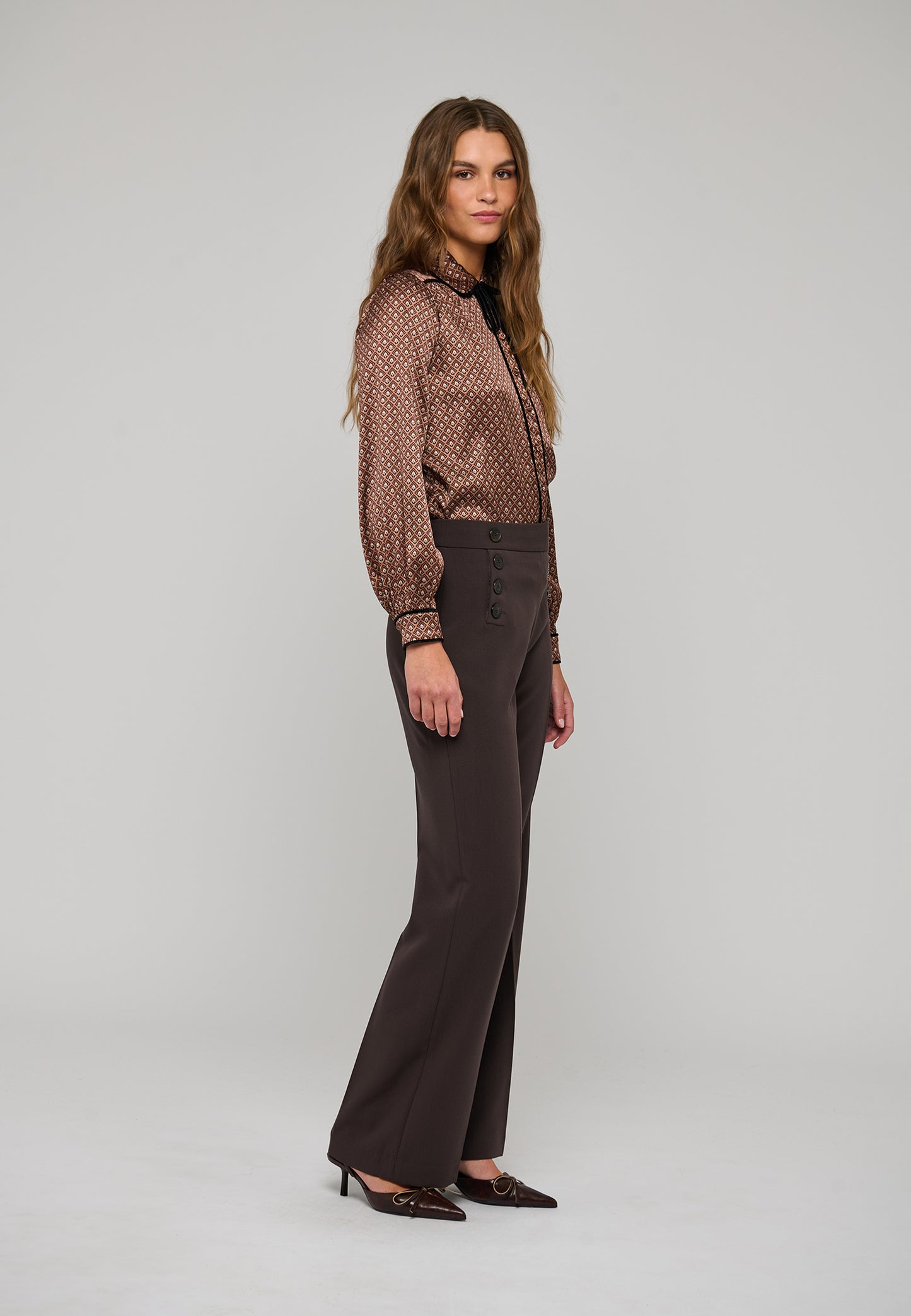 MARGITDEA - DEAKUDIBAL - MEADOW CARAMEL