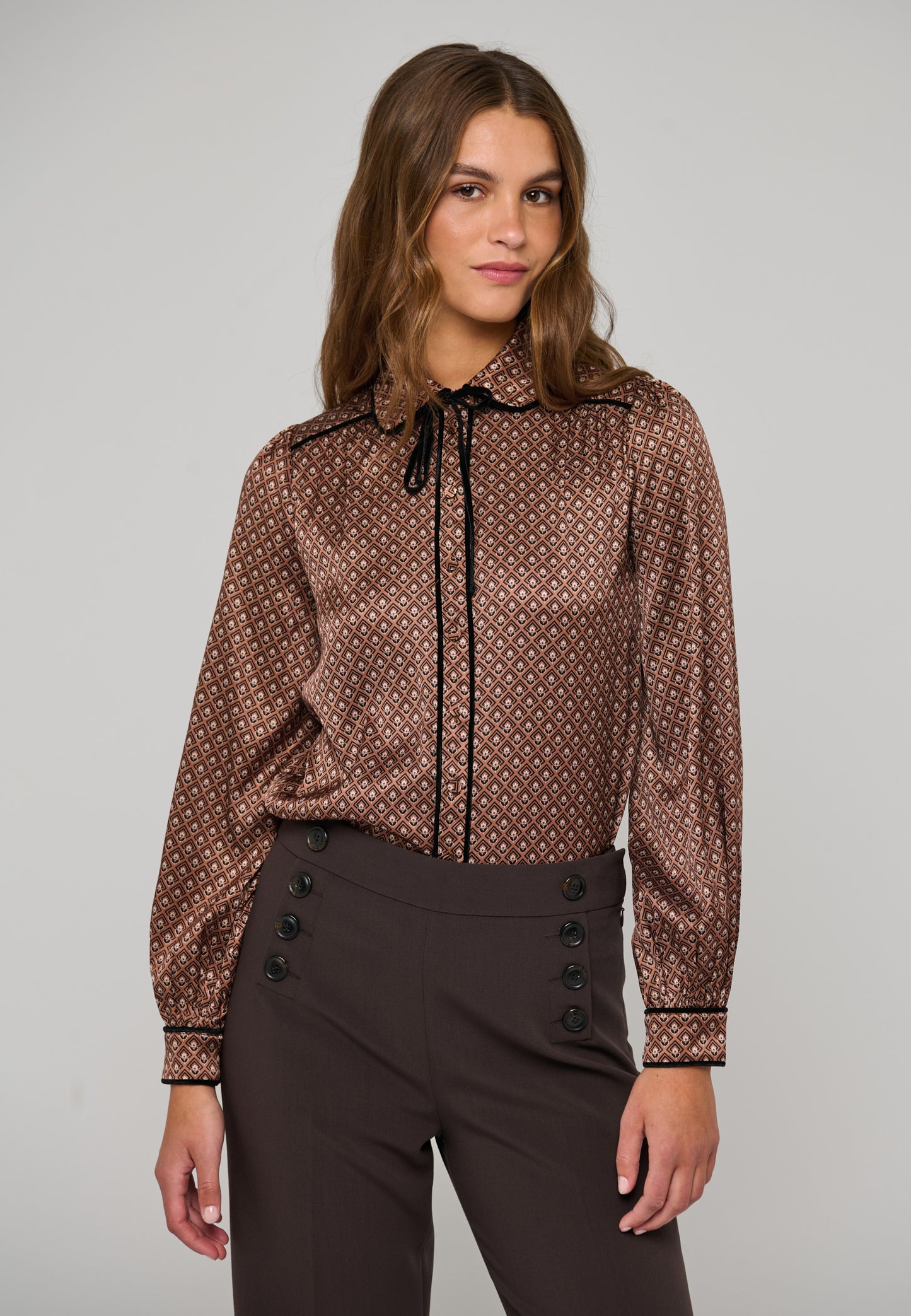 MARGITDEA - DEAKUDIBAL - MEADOW CARAMEL
