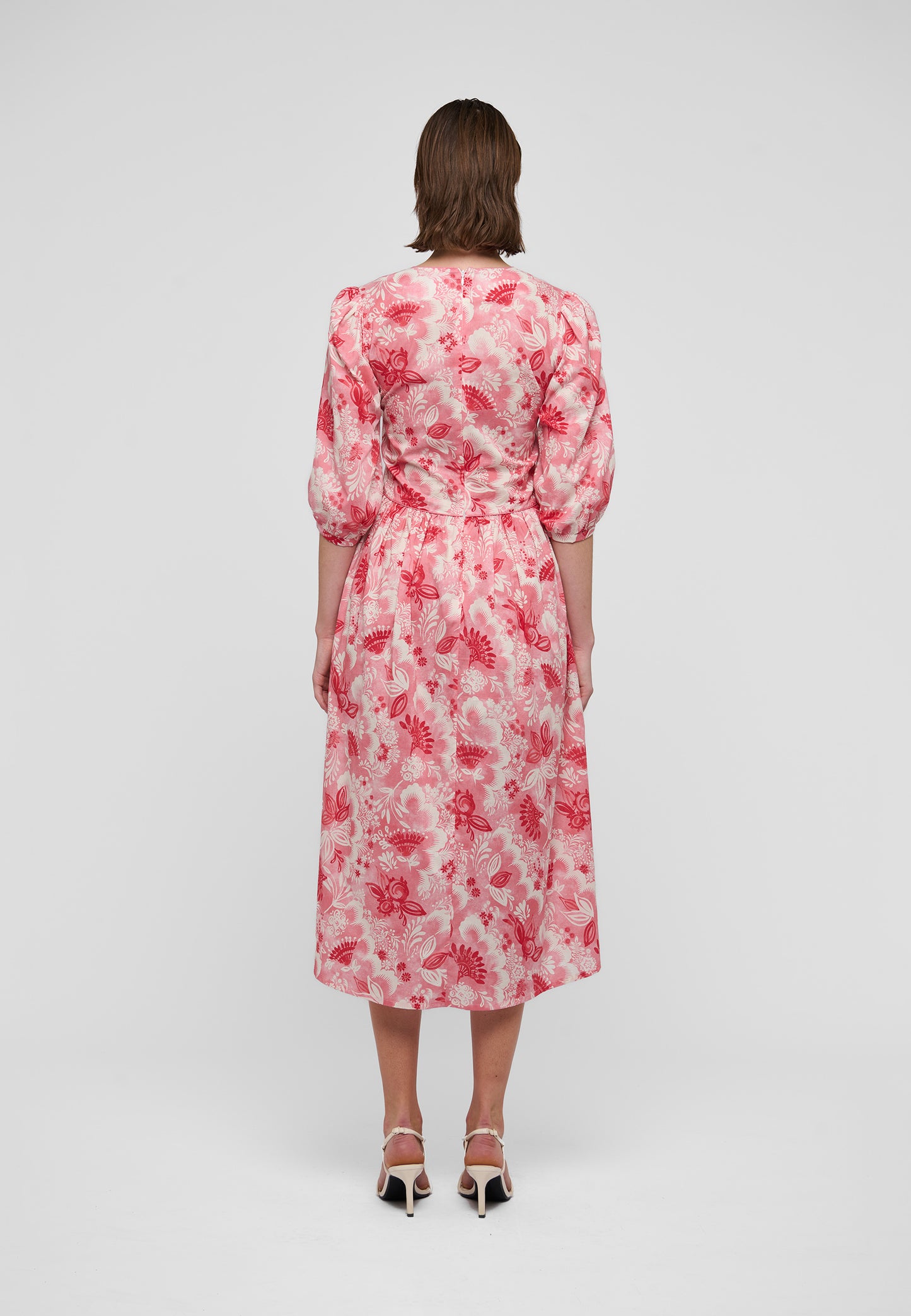 ROSALINADEA - DEA KUDIBAL - EDEN BERRY