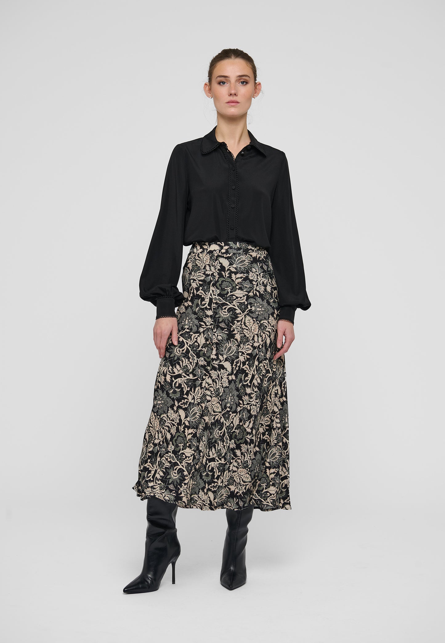 KELADEA NS - DEAKUDIBAL - DENTELLE BLACK