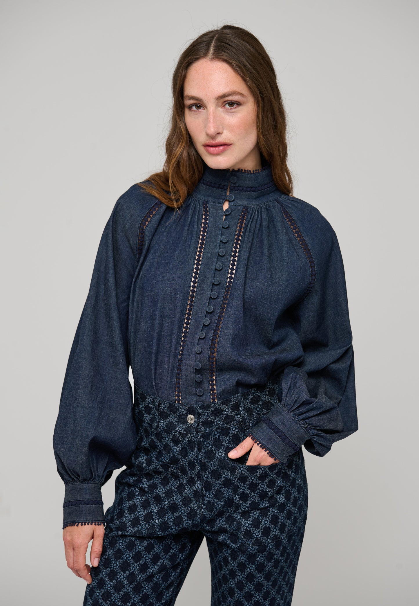MONIADEA - DEA KUDIBAL - CHAMBRAY BLUE