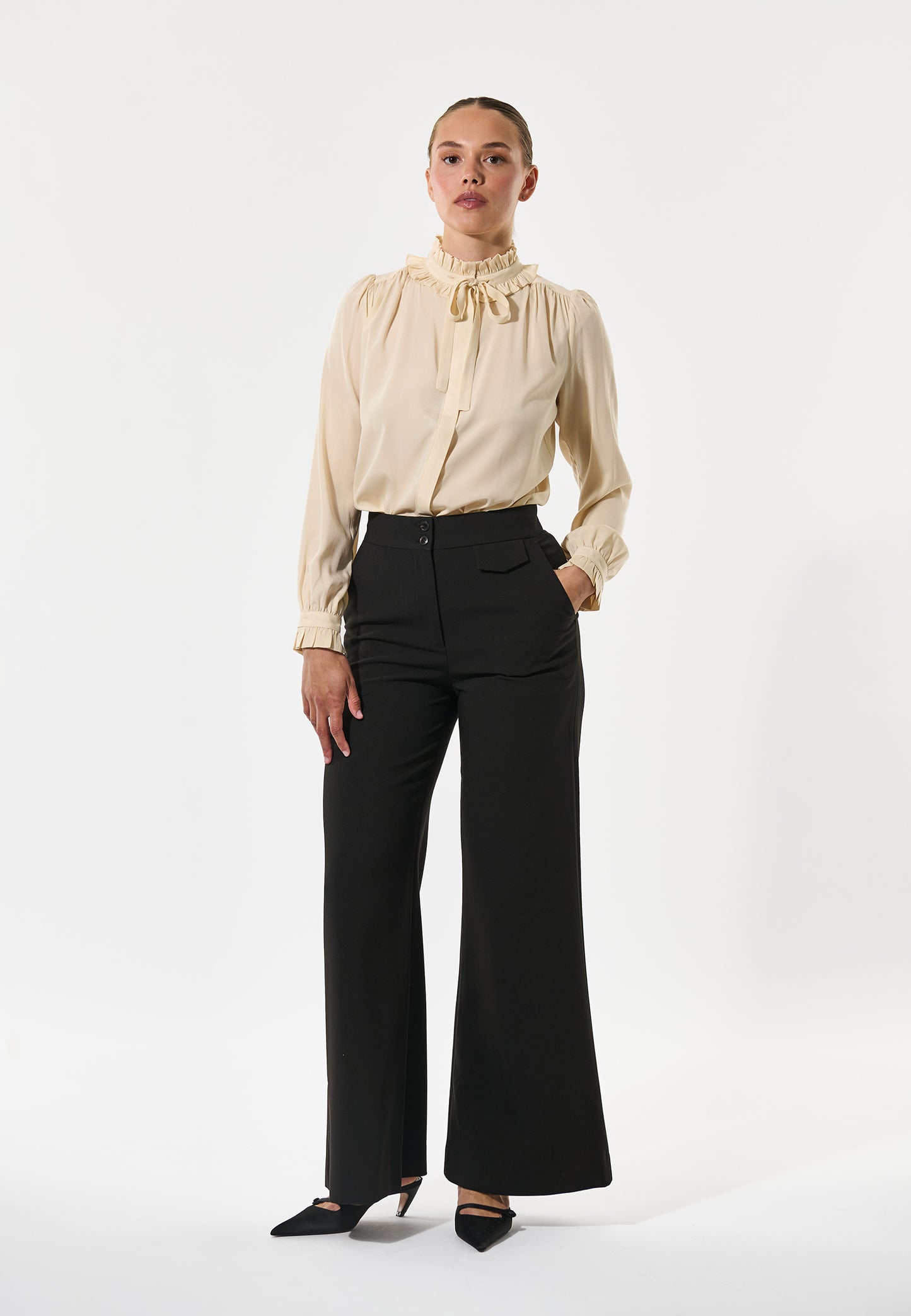 ROSITADEA  - DEA KUDIBAL - LECHE