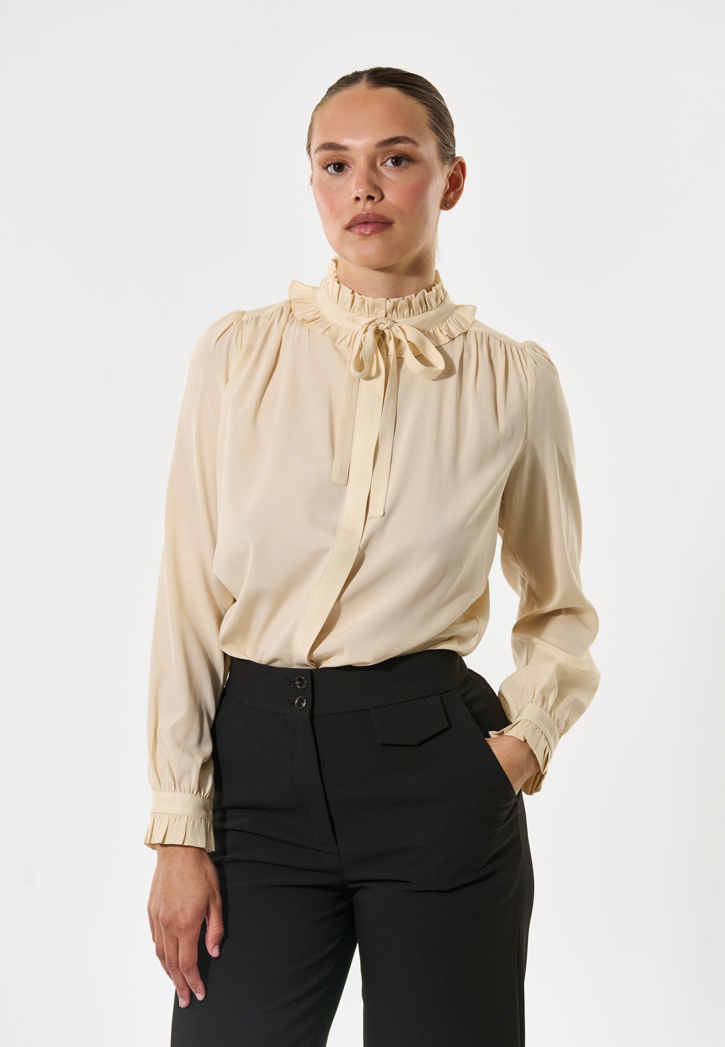 ROSITADEA  - DEA KUDIBAL - LECHE