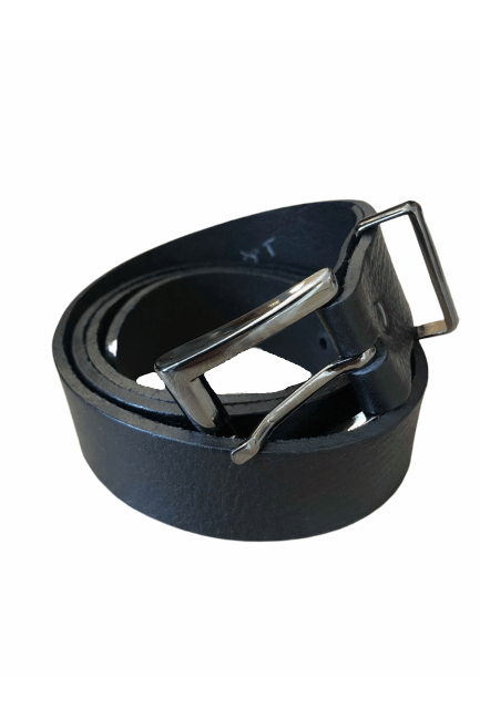 Kirsten Schjønning - Gun Buckle Belt 3097 - Black - Bælter - porteagauche